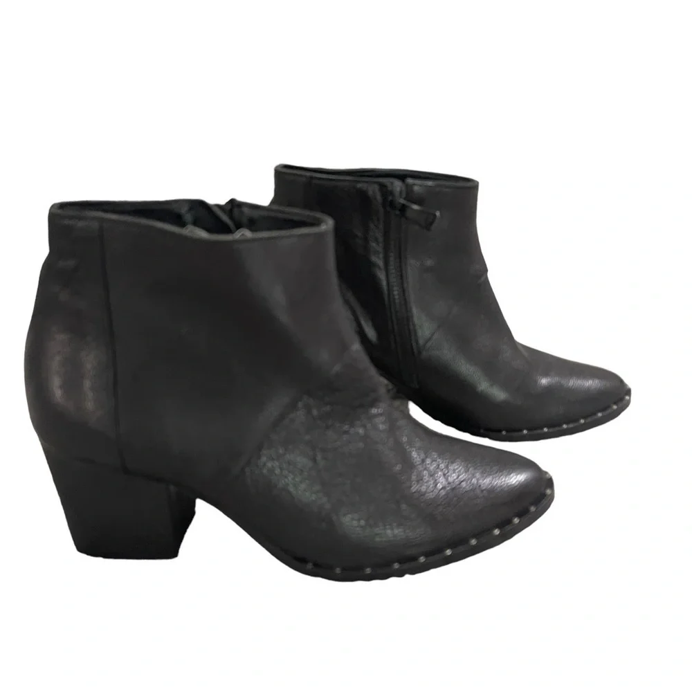 Freda Salvador Ankle Booties Black Calf Leather Block Heel Size 7